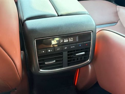 Used 2017 MAZDA CX-9 Signature AWD/4WD image 26