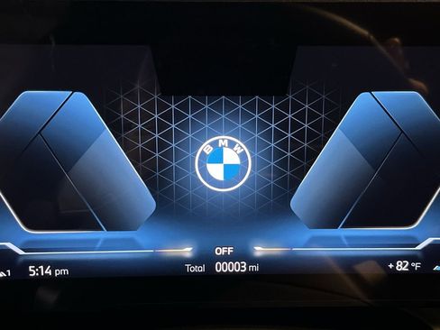 Used 2025 BMW X3 xDrive30i w/ Premium Package image 15