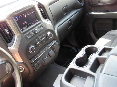 Used 2025 Chevrolet Silverado 2500 Custom w/ Custom Value Package AWD/4WD image 32