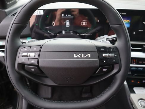 New 2026 Kia Sportage X-Line image 25