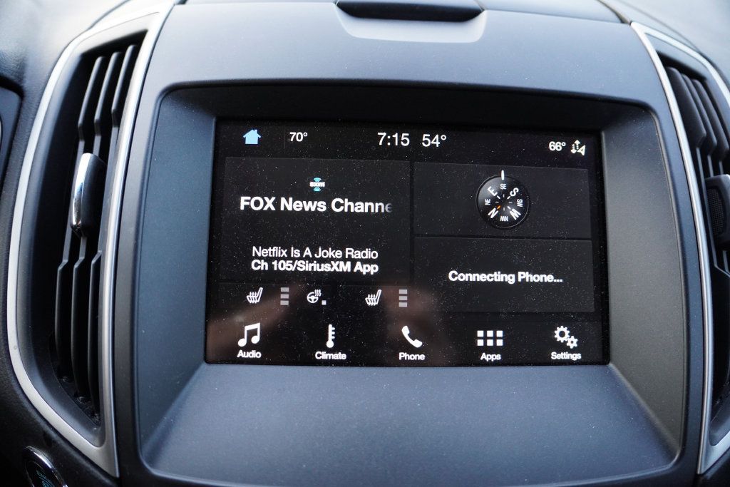 Used 2019 Ford Edge SEL w/ Equipment Group 201A AWD/4WD image 5