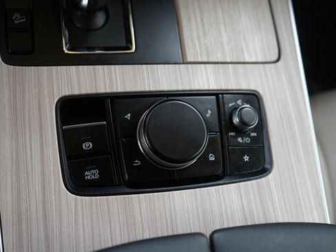 Certified 2024 MAZDA CX-90 3.3 Turbo w/ Preferred Plus image 26