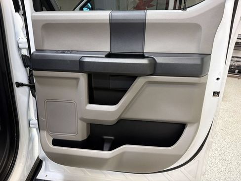 Used 2022 Ford F250 XL w/ STX Appearance Package RWD image 43