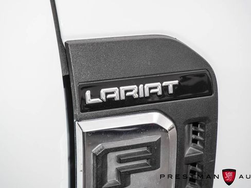 Used 2025 Ford F250 Lariat w/ FX4 Off-Road Package AWD/4WD image 4
