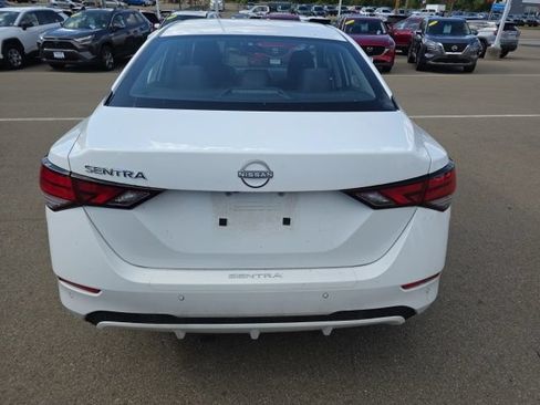 Used 2024 Nissan Sentra S FWD image 9