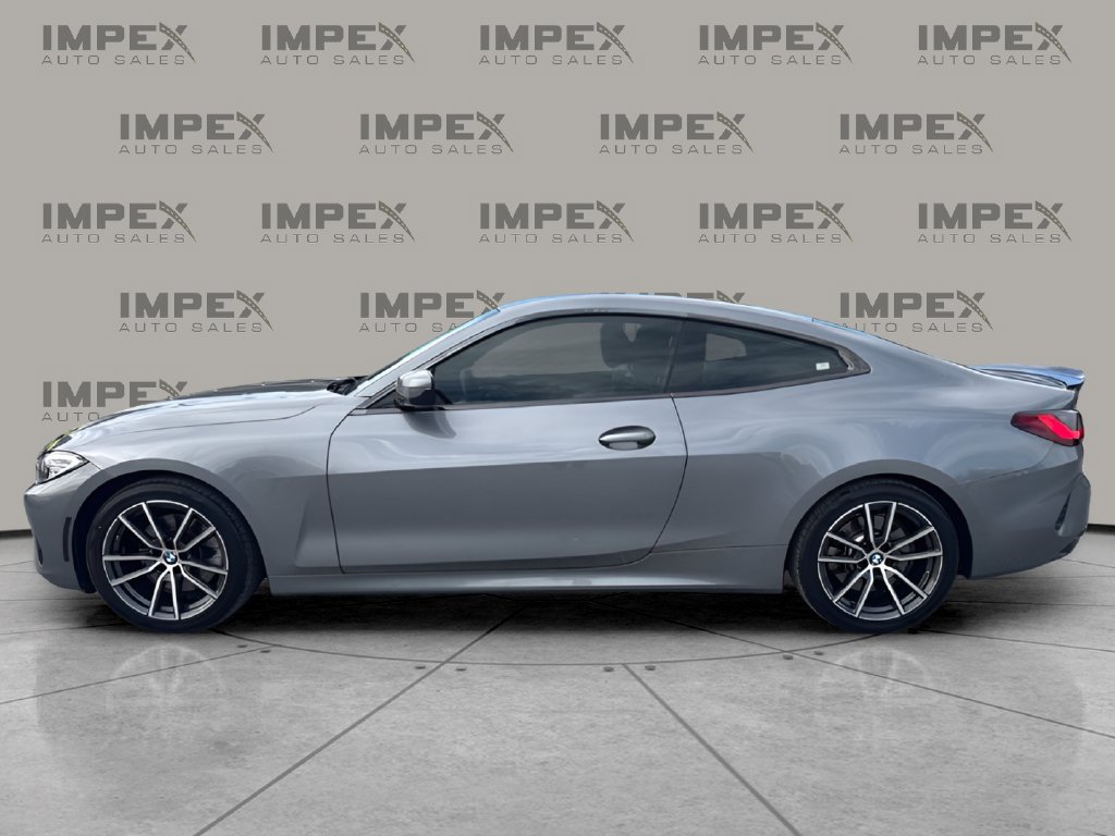 Used 2024 BMW 430i Coupe w/ Premium Package RWD image 2