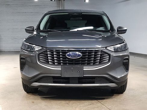 Used 2025 Ford Escape Active AWD/4WD image 2