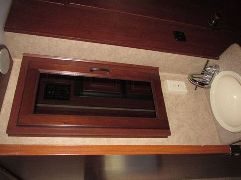 Used 2013 Mercedes-Benz Sprinter 3500 image 29