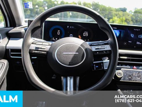 Used 2025 Hyundai Sonata SEL FWD image 23
