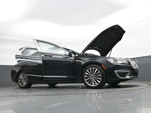 Used 2019 Lincoln MKZ Premiere image 42