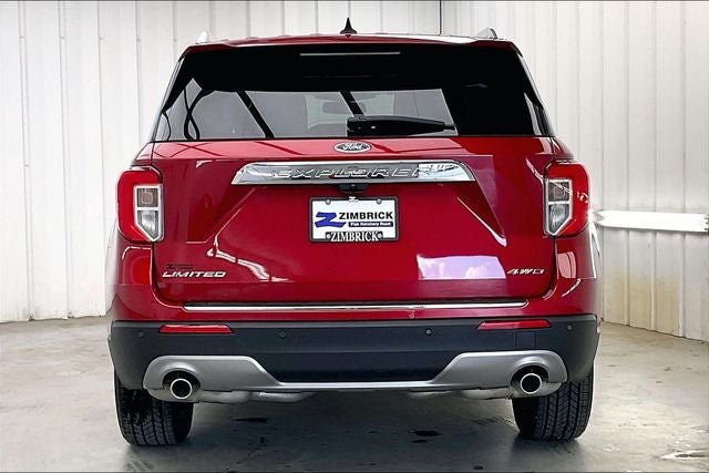 Used 2022 Ford Explorer Limited w/ Equipment Group 301A AWD/4WD image 4