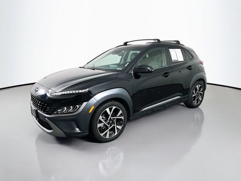Used 2023 Hyundai Kona Limited AWD/4WD image 3