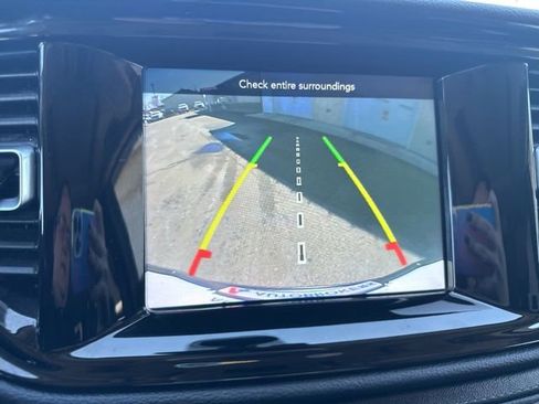 Used 2021 Dodge Durango SXT image 29