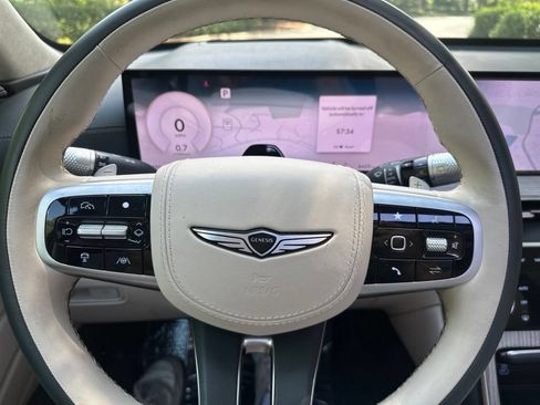 Certified 2026 Genesis GV80 3.5T Prestige AWD/4WD image 9