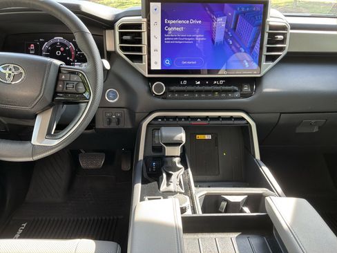 Used 2024 Toyota Tundra Limited image 30