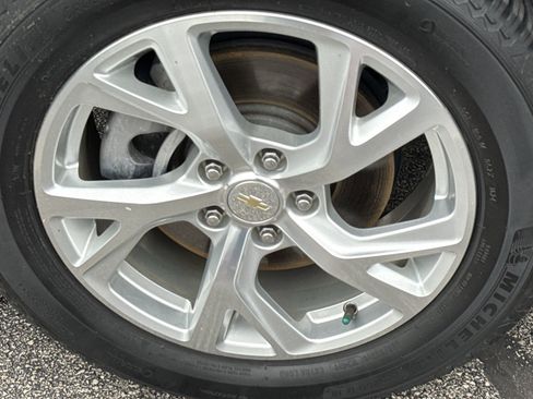 Certified 2020 Chevrolet Equinox LT AWD/4WD image 10