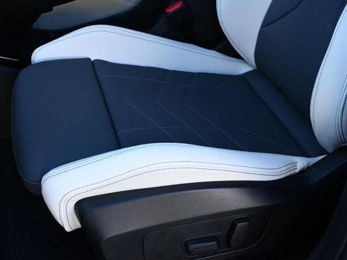 New 2026 BMW X1 xDrive28i w/ Technology Package image 27