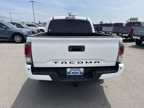 Used 2023 Toyota Tacoma TRD Sport w/ Technology Package RWD image 5