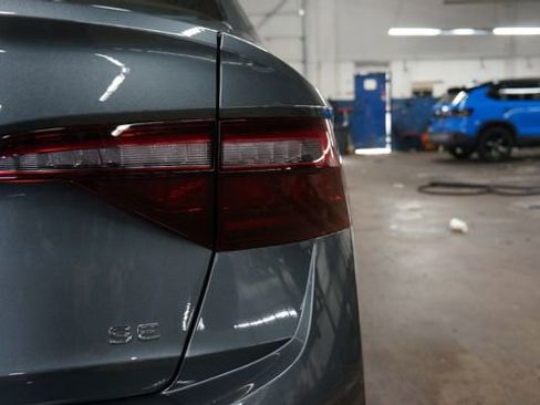 Certified 2023 Volkswagen Jetta SE image 80