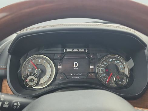 Used 2022 RAM 1500 Limited image 34