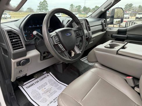 Used 2019 Ford F350 XL w/ XL Value Package image 10
