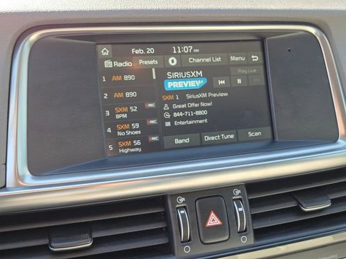 Used 2018 Kia Optima EX image 21