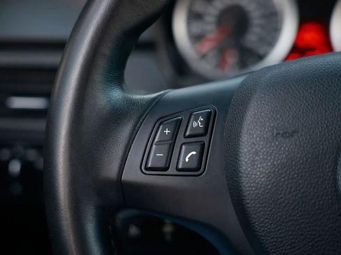 Used 2008 BMW M3 Sedan image 25