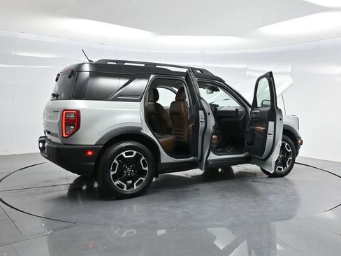 Used 2022 Ford Bronco Sport Outer Banks w/ Tech Package AWD/4WD image 5
