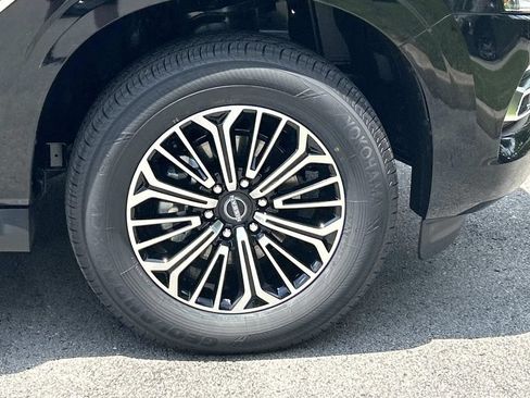New 2026 Nissan Armada SL AWD/4WD image 9