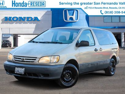 Used 2001 Toyota Sienna CE