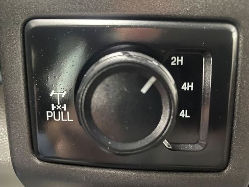 Used 2020 Ford F250 XL w/ Power Equipment Group image 20