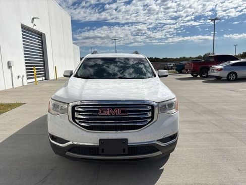 Used 2019 GMC Acadia SLE image 8