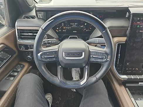 Used 2025 GMC Yukon XL Denali Ultimate image 20