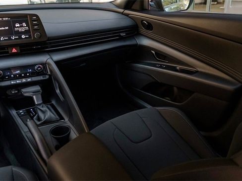 New 2025 Hyundai Elantra Sport image 20