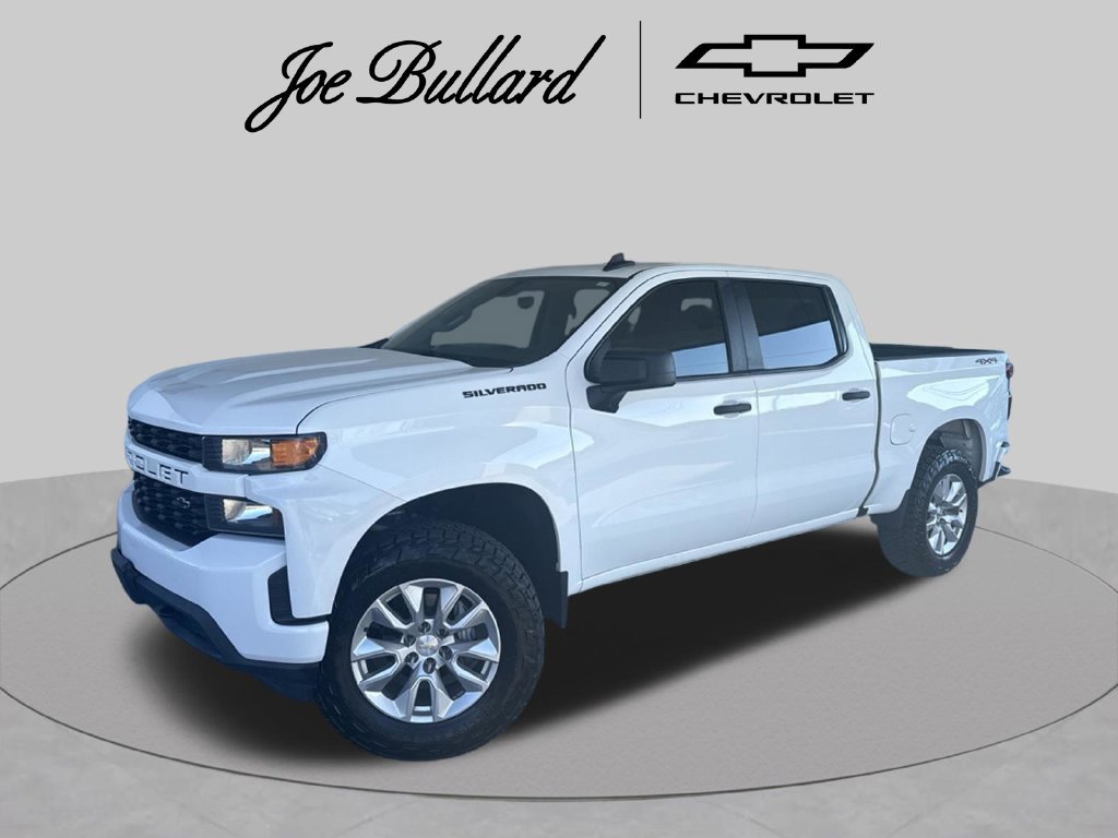 Used 2020 Chevrolet Silverado 1500 Custom w/ Custom Value Package AWD/4WD image 1