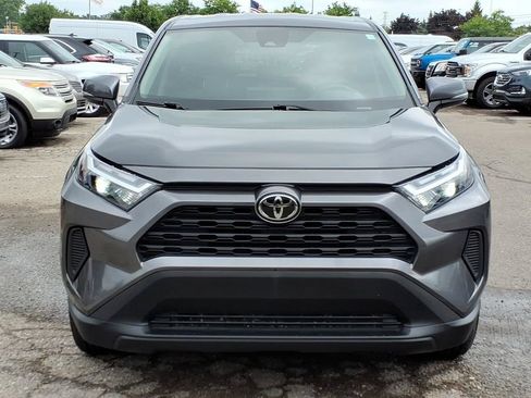 Used 2024 Toyota RAV4 LE AWD/4WD image 8