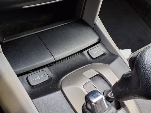 Used 2009 Honda Accord EX-L image 11