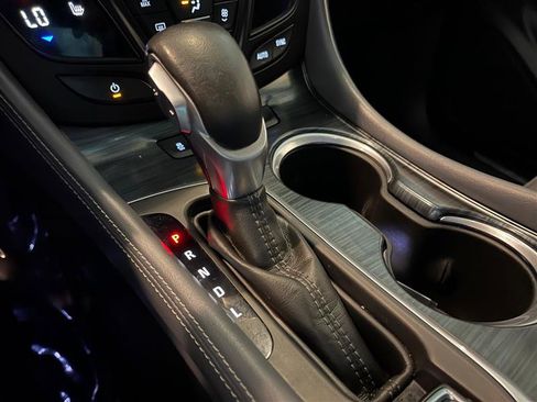 Used 2019 Buick Envision Essence image 90