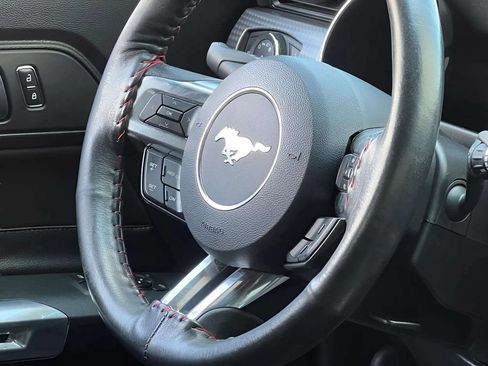 Used 2017 Ford Mustang GT w/ GT Performance Package RWD image 11