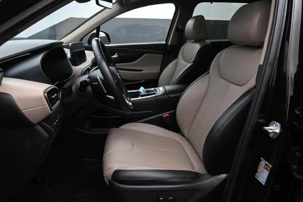 Certified 2023 Hyundai Santa Fe SEL w/ Premium Package FWD image 11