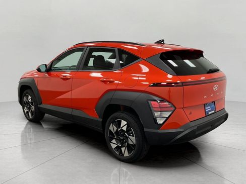 Certified 2024 Hyundai Kona SEL AWD/4WD image 6