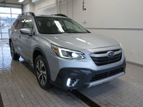 Used 2021 Subaru Outback Limited image 16