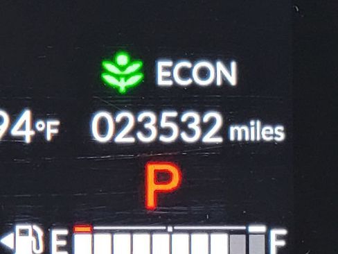 Certified 2024 Honda HR-V Sport image 31