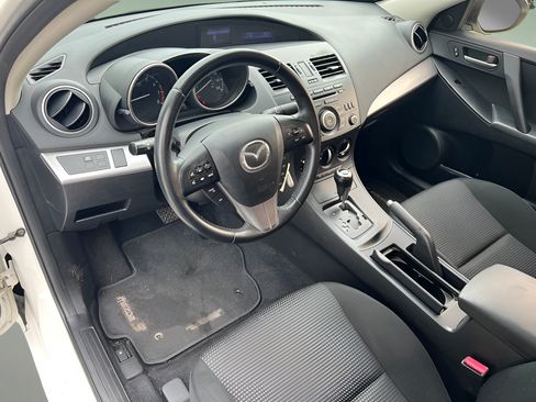 Used 2012 MAZDA MAZDA3 i Touring FWD image 17