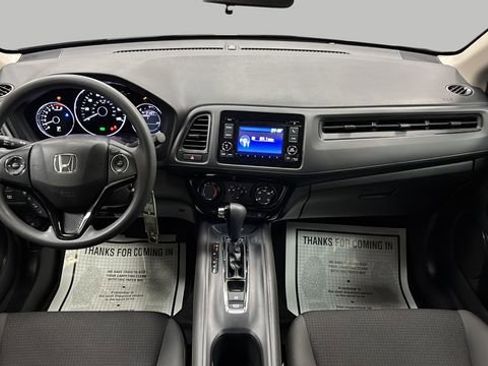 Used 2022 Honda HR-V LX image 10