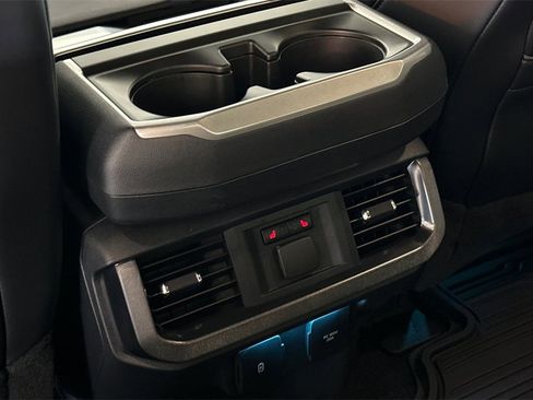 Used 2025 Ford F150 Platinum w/ Equipment Group 702A High image 15