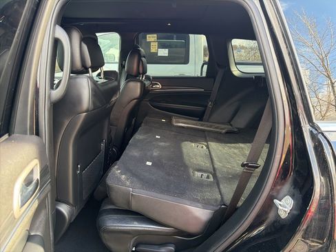 Used 2020 Jeep Grand Cherokee Limited w/ Luxury Group II image 9