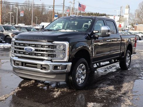 New 2026 Ford F250 Lariat w/ Chrome Package image 17