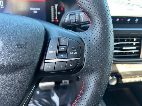 Used 2023 Ford Escape ST-Line w/ Tech Pack #1 image 18