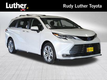 Certified 2024 Toyota Sienna Platinum